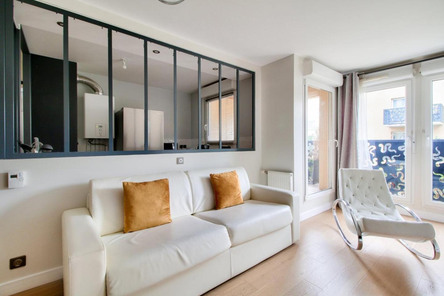 123Home - Suite & Spa Xl Montevrain Luaran gambar