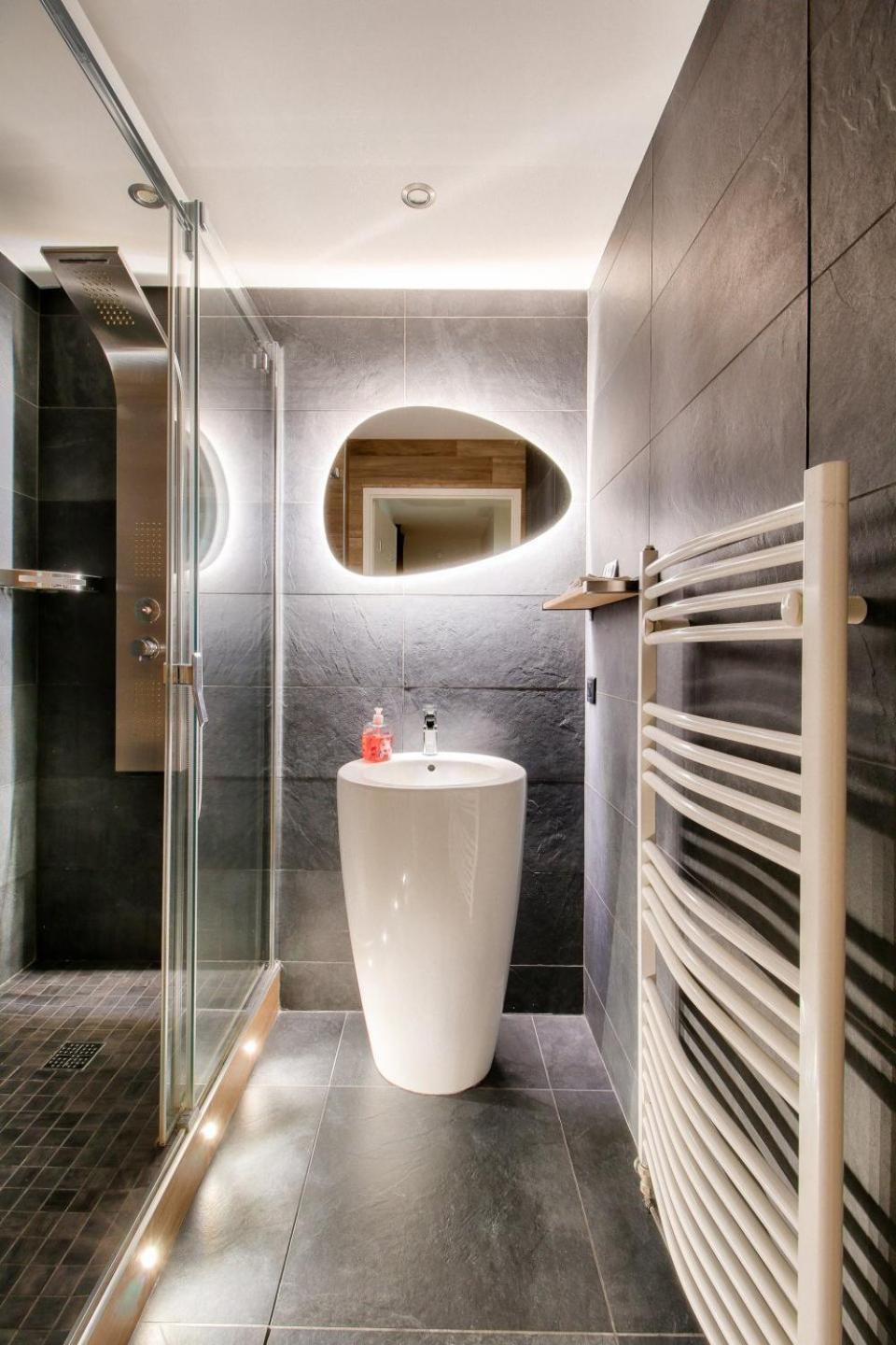 123Home - Suite & Spa Xl Montevrain Luaran gambar